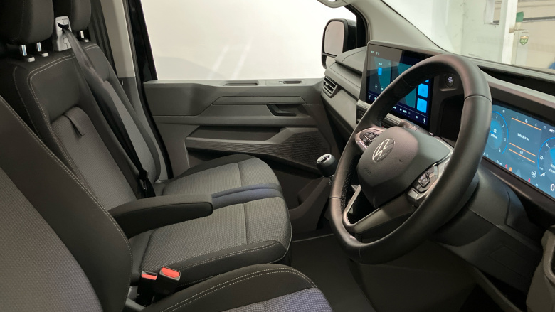 Volkswagen Transporter T28 Swb Diesel 2.0 TDI 150 Commerce Pro Van